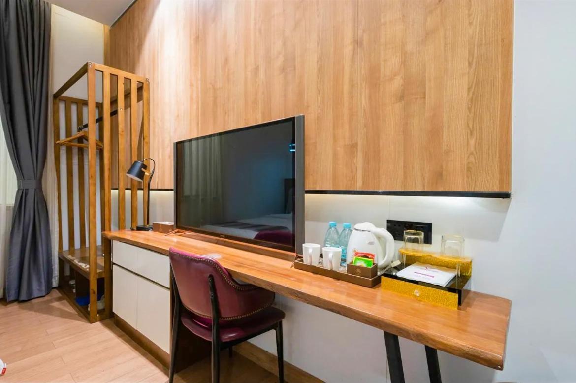 Guangzhou Nuomo International Hotel-Canton Fair Free Shuttle Bus מראה חיצוני תמונה